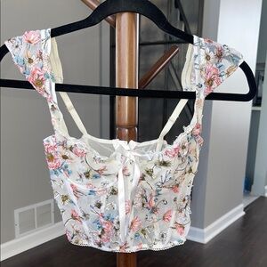 Floral Lace Crop Top
